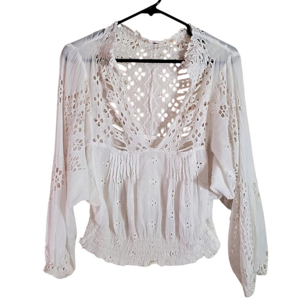 Free People One Clare Eyelet Dolman Longsleeve Blouse Top White 100% Cotton - Picture 2 of 13